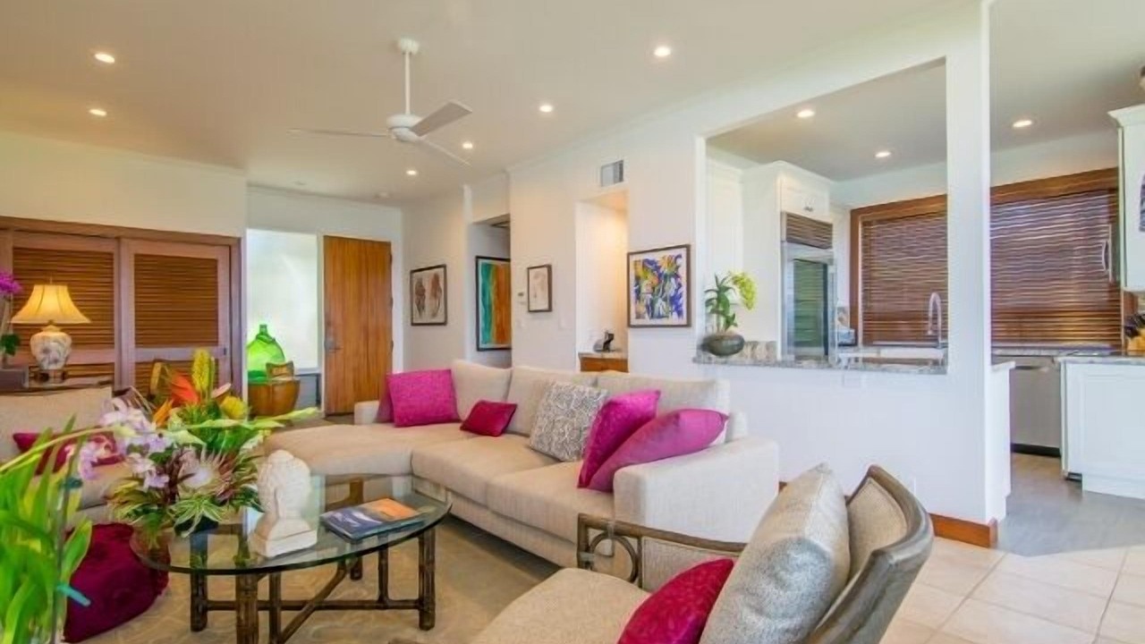Photo of Livingroom in Napili