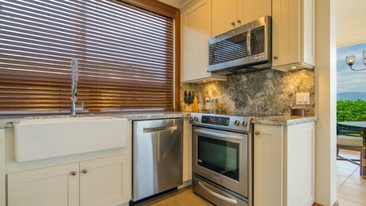 Photo of Kitchen in Napili