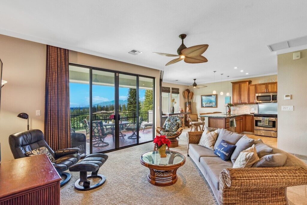 Photo of Livingroom in Kapalua