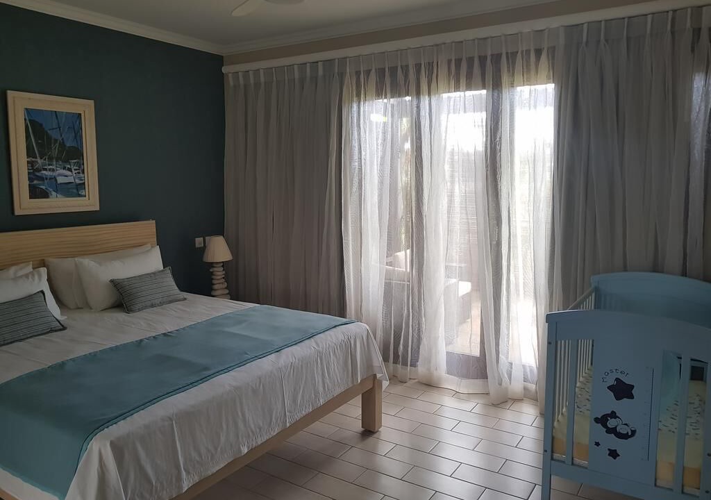 Photo of Bedroom in Eden Island