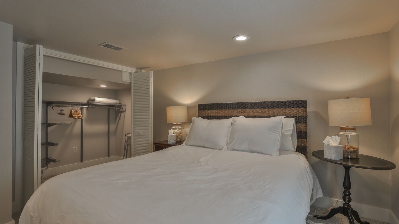 Photo of Bedroom in Southeast Magnolia