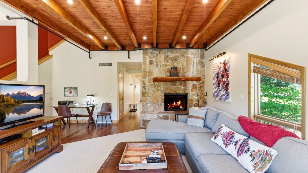 Photo of Livingroom in Deer Valley