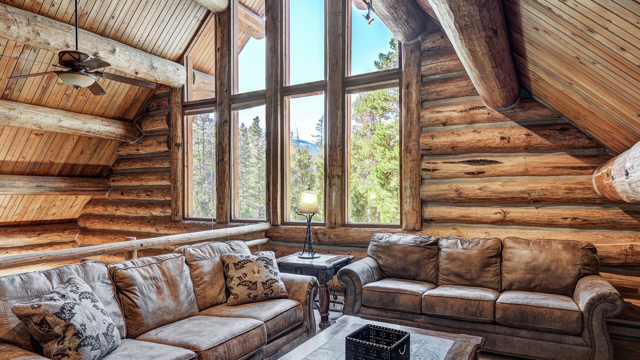 Photo of Livingroom in Blue River