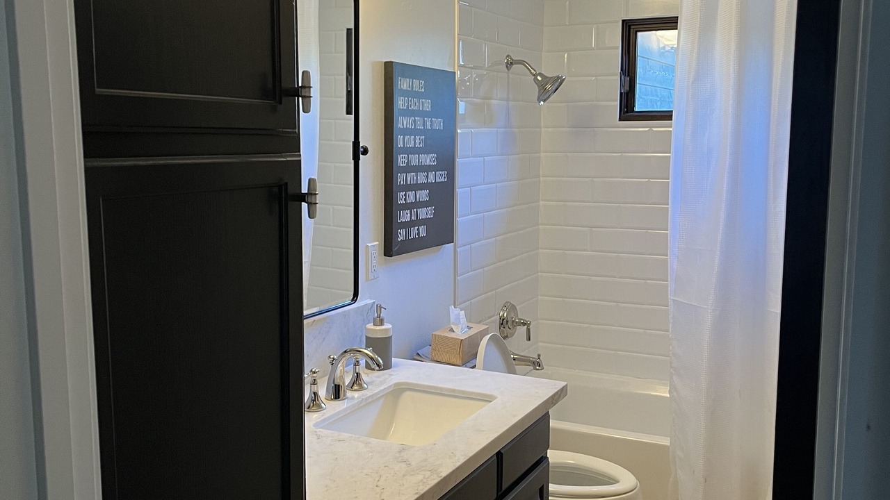 Photo of Bathroom in North Park City