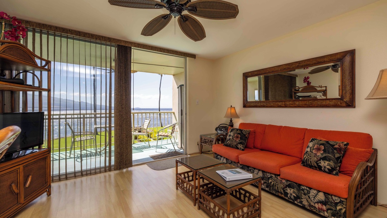 Photo of Livingroom in Maalaea