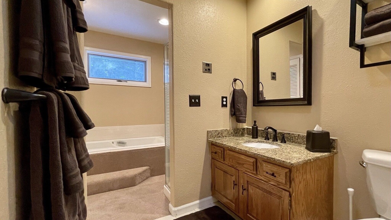 Photo of Bathroom in Breckenridge Heights