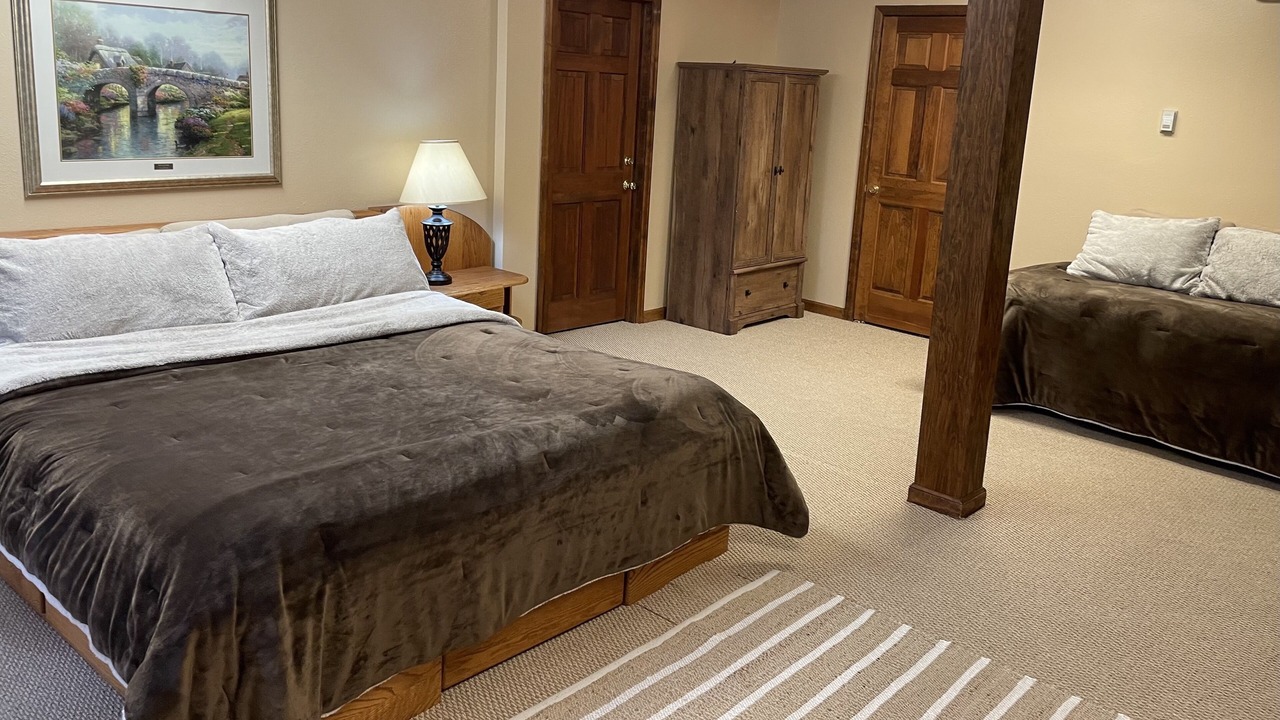 Photo of Bedroom in Breckenridge Heights