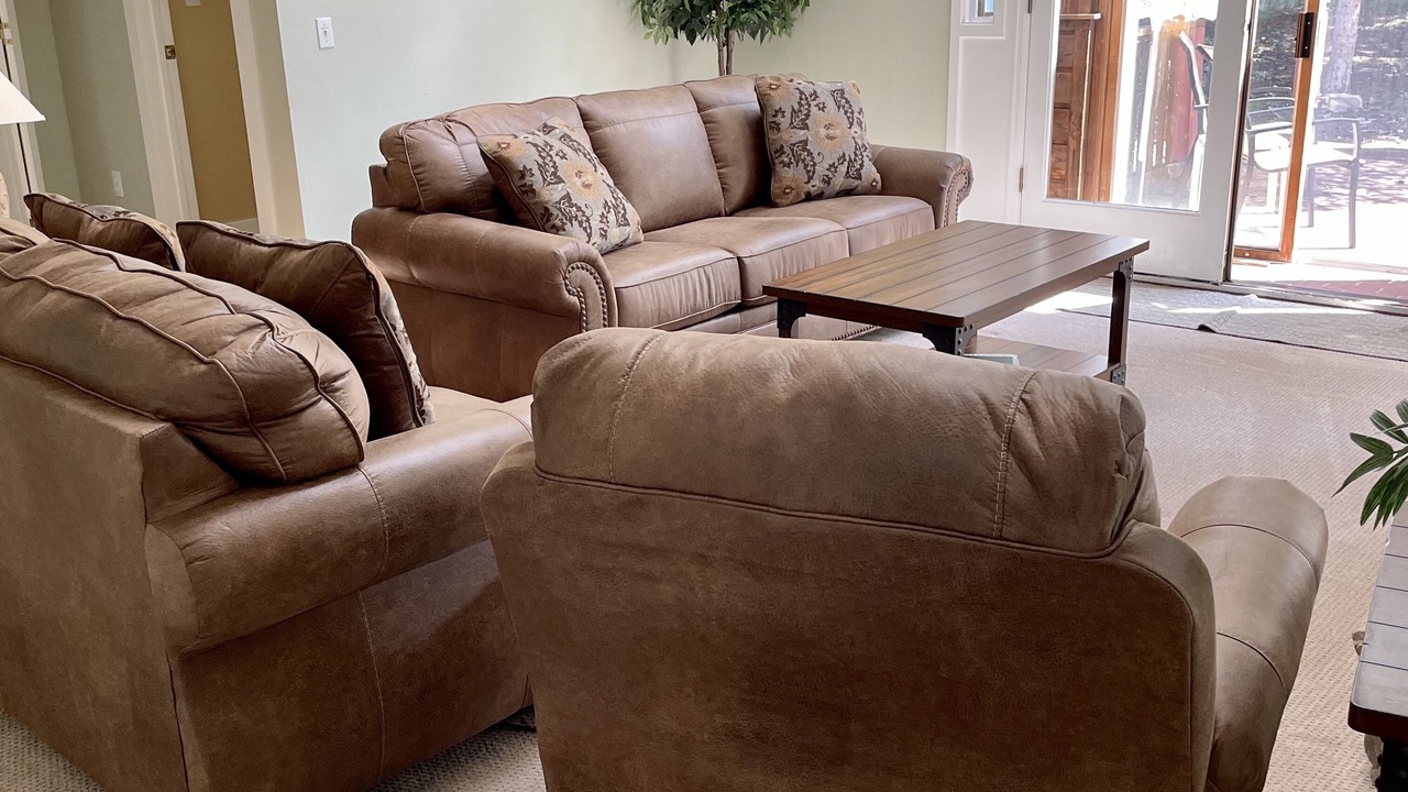 Photo of Livingroom in Breckenridge Heights