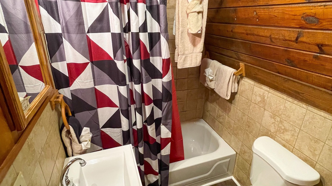 Photo of Bathroom in Chalet Village