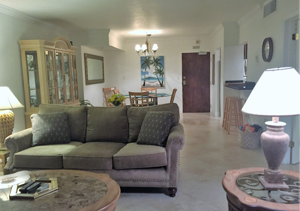 Photo of Livingroom in Galt Mile