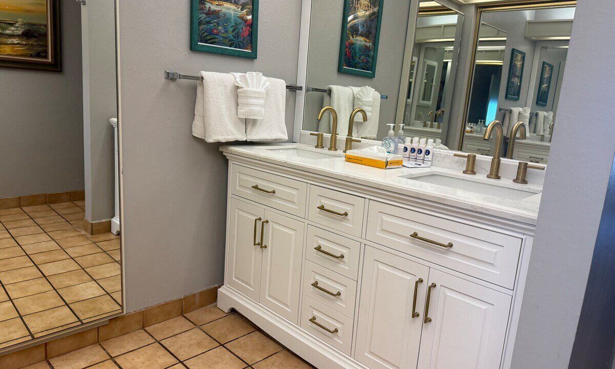 Photo of Bathroom in Kaanapali