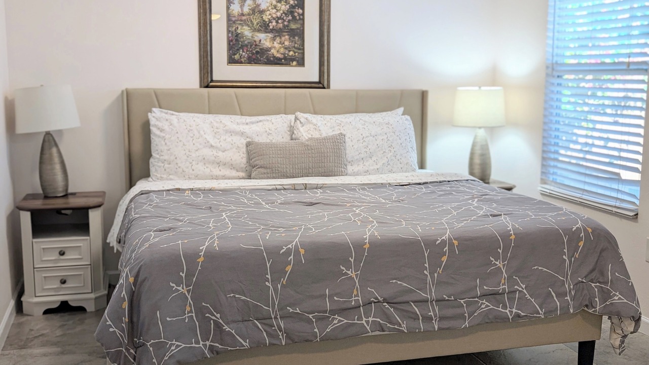 Photo of Bedroom in Paver Park
