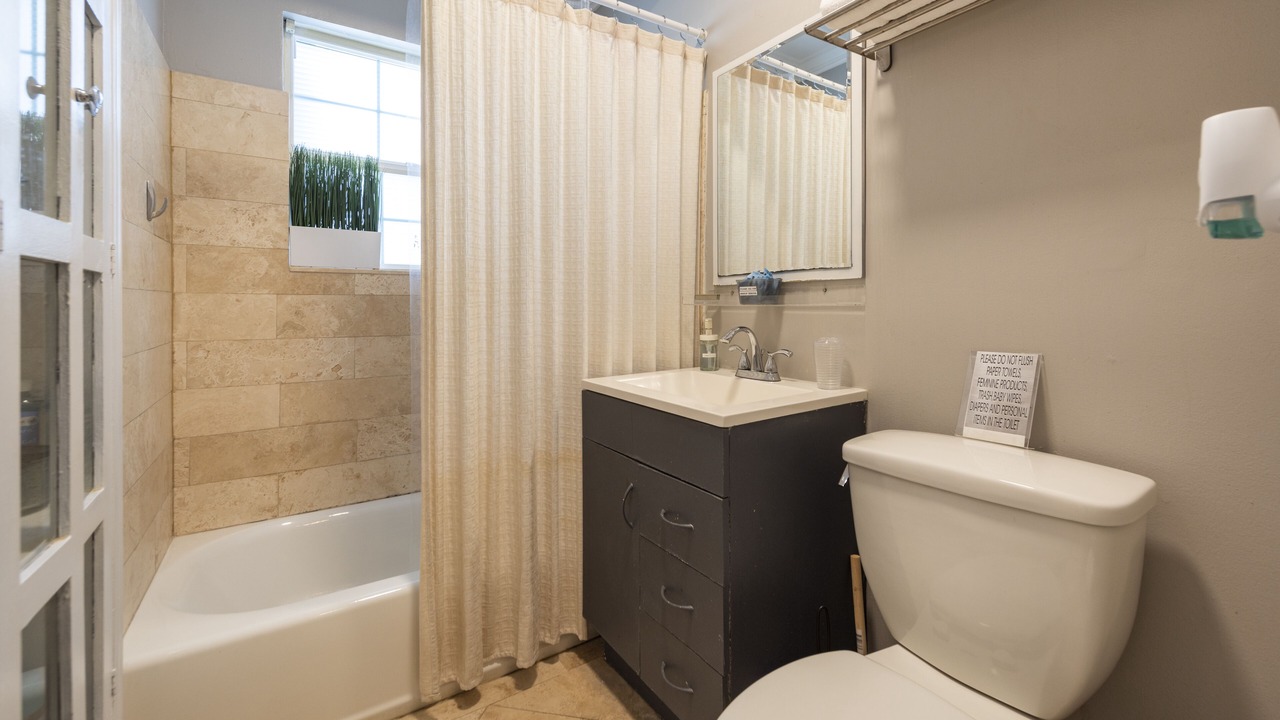 Photo of Bathroom in South Middle River
