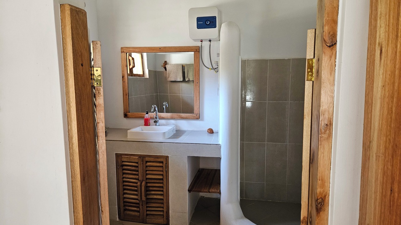 Photo of Bathroom in Pangani