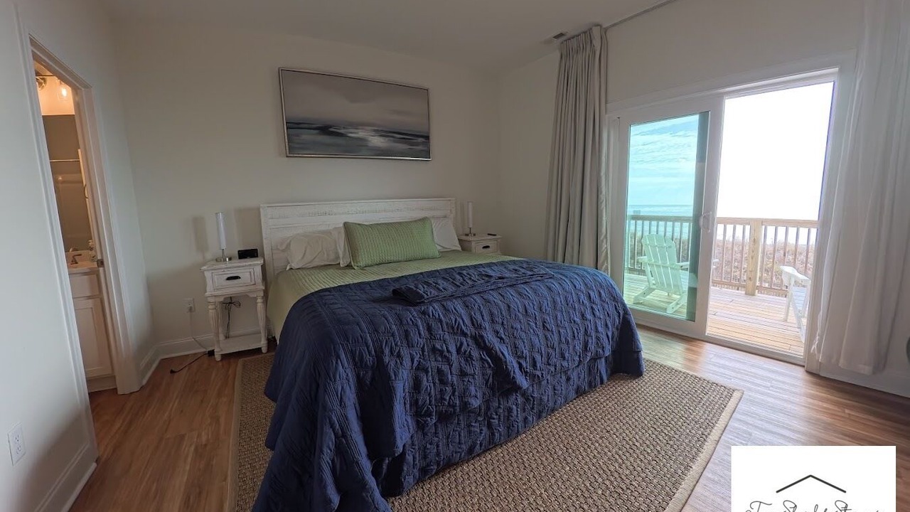 Photo of Bedroom in Sneads Ferry