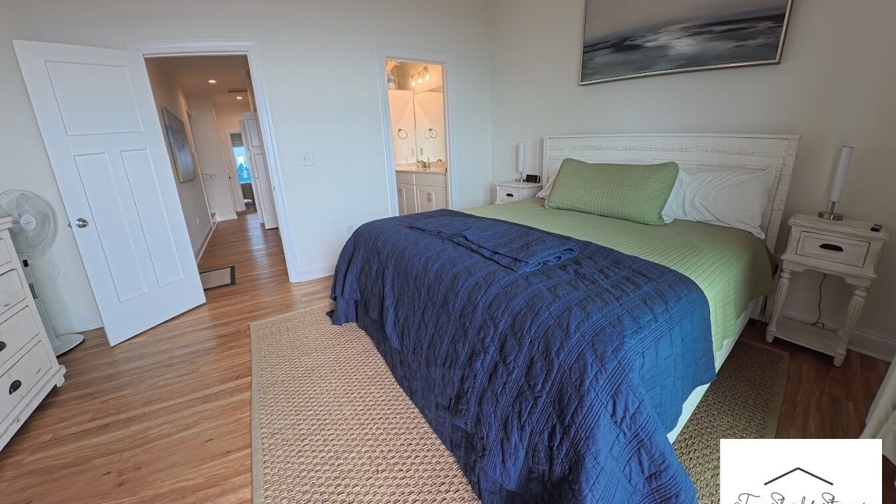 Photo of Bedroom in Sneads Ferry