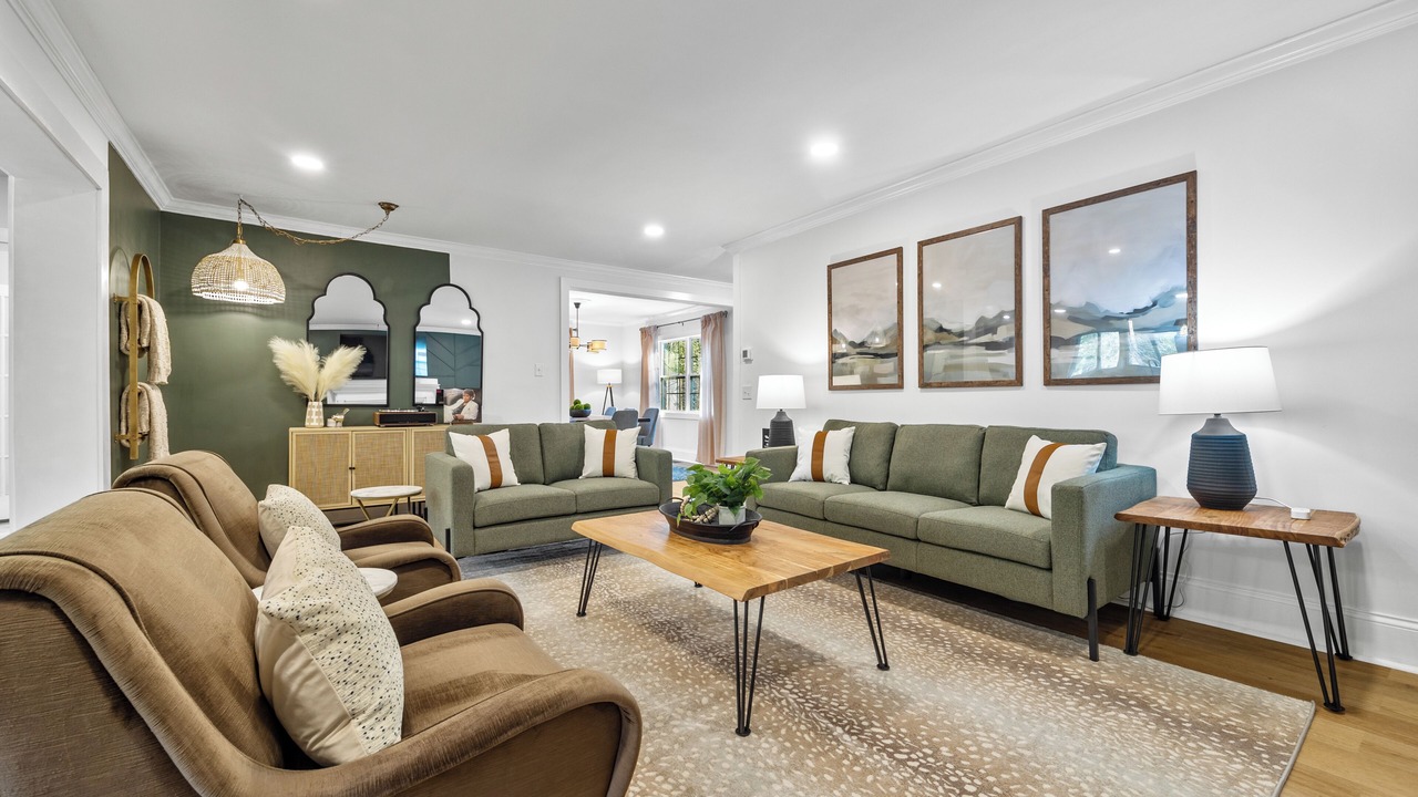 Photo of Livingroom in North Buckhead