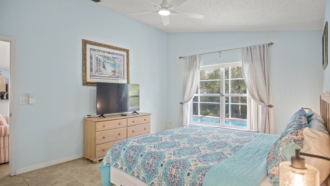 Photo of Bedroom in Lindfields