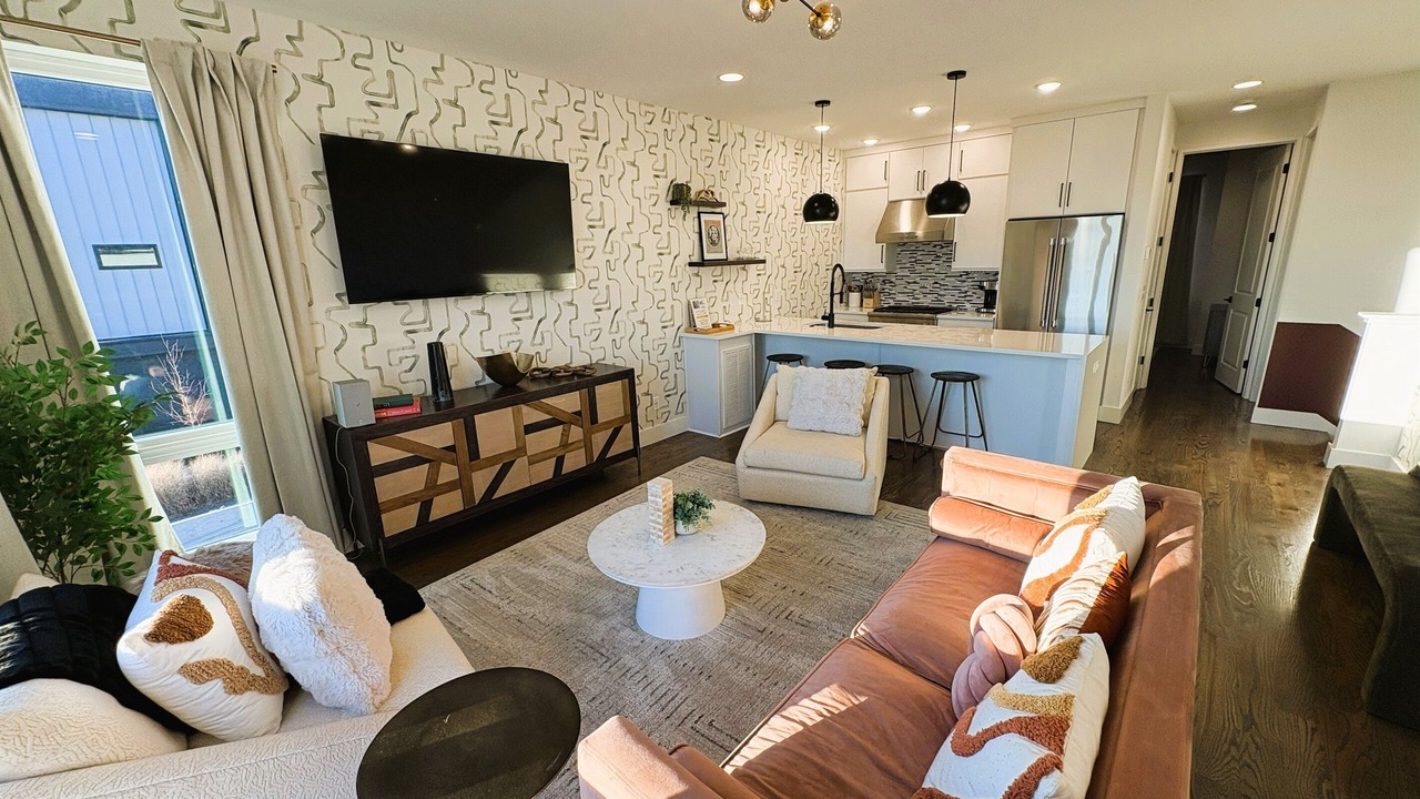Photo of Livingroom in Katie Hill Neighborhood