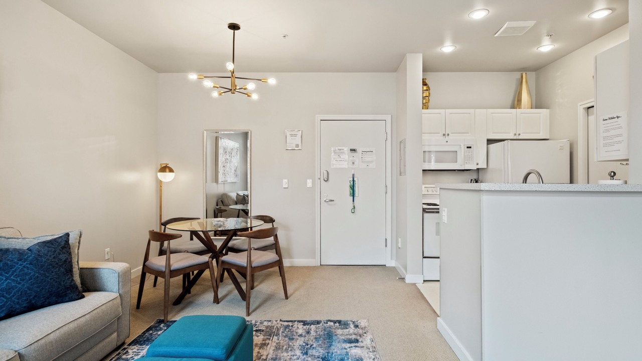 Photo of Livingroom in Belltown