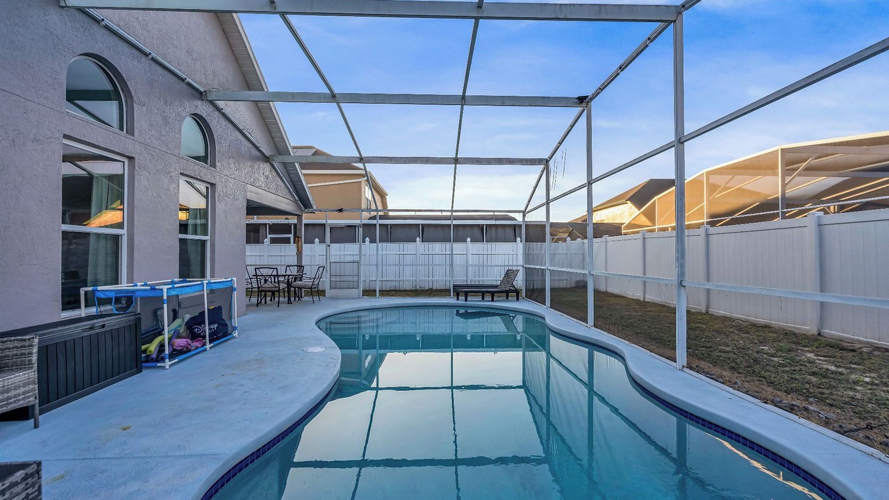 Photo of Outdoor in Lindfields