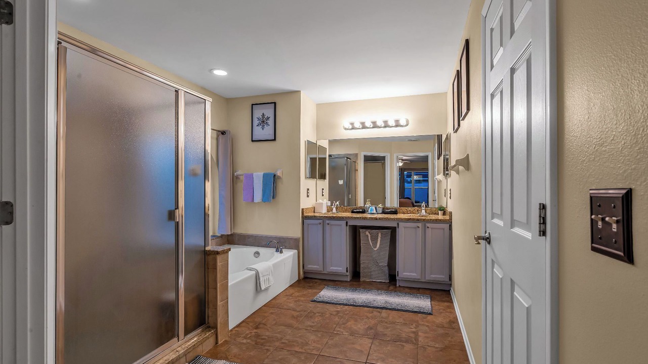 Photo of Bathroom in Lindfields