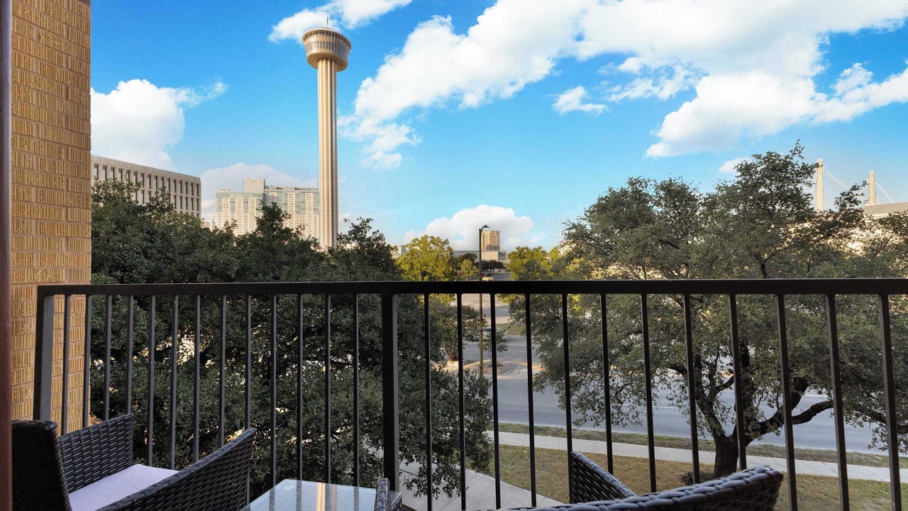 Photo of Patio Balcony in Southtown