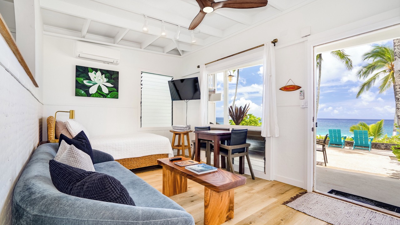 Photo of Livingroom in Pupukea