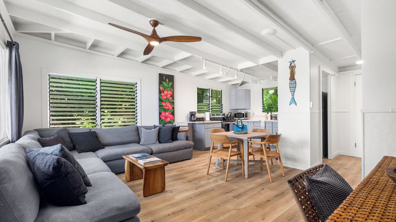 Photo of Livingroom in Pupukea