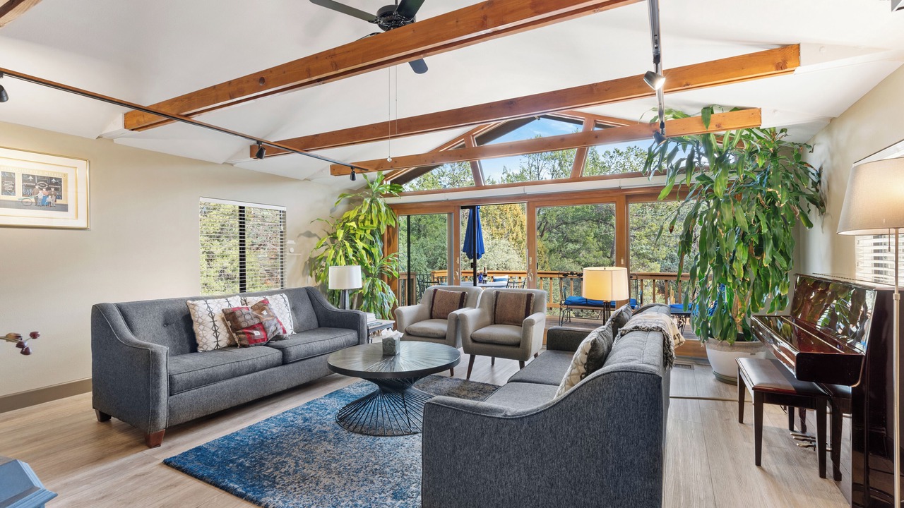 Photo of Livingroom in Uptown Sedona
