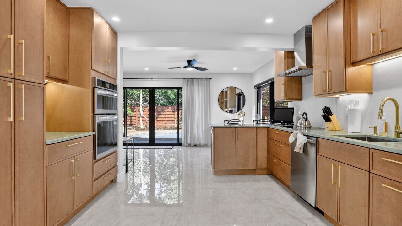 Photo of Kitchen in Garden Isles