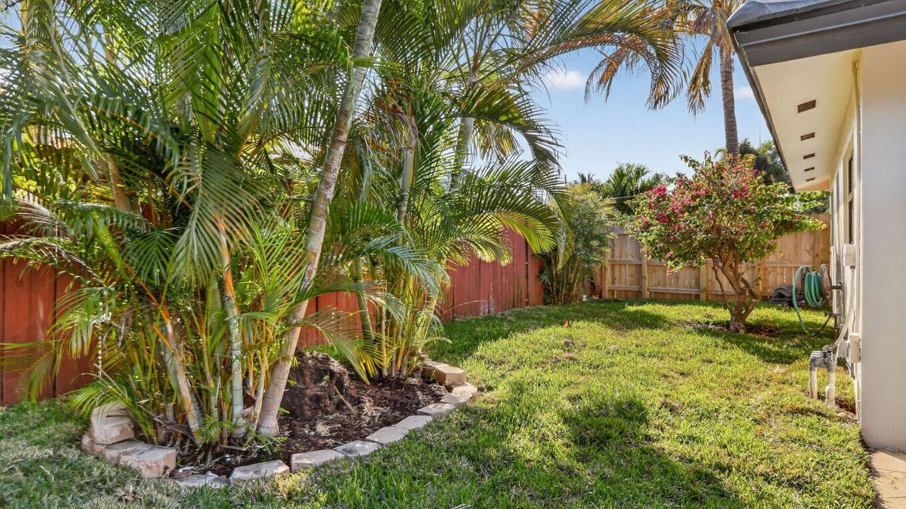 Photo of Outdoor in Garden Isles