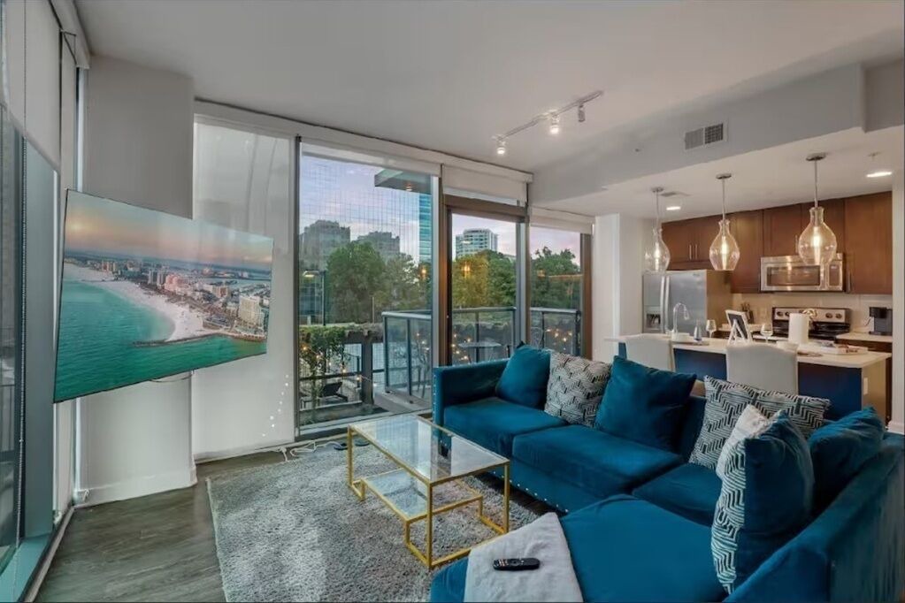 Photo of Livingroom in North Buckhead
