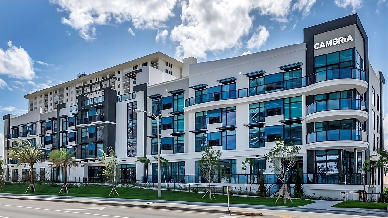 Photo of Outdoor in Lauderdale Beach