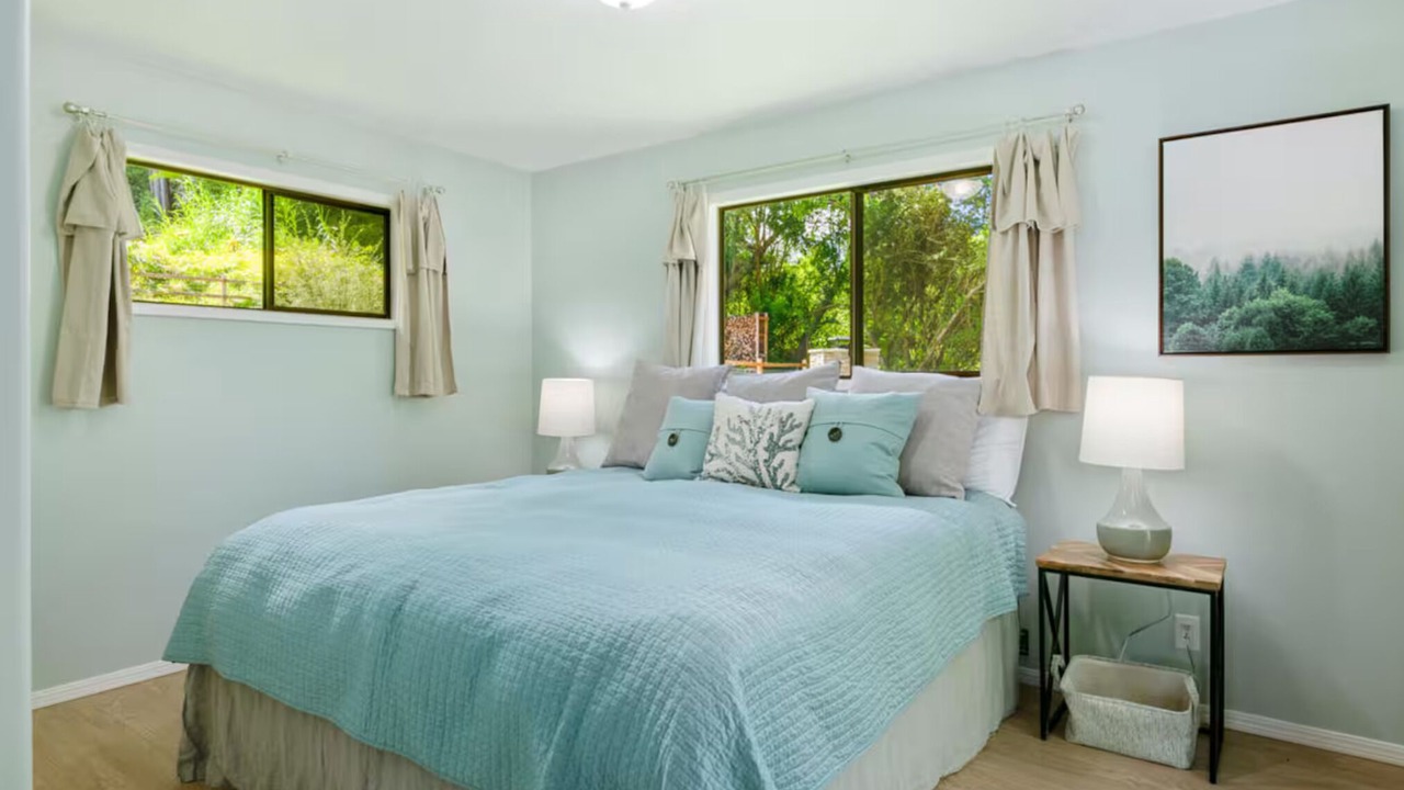 Photo of Bedroom in Kula