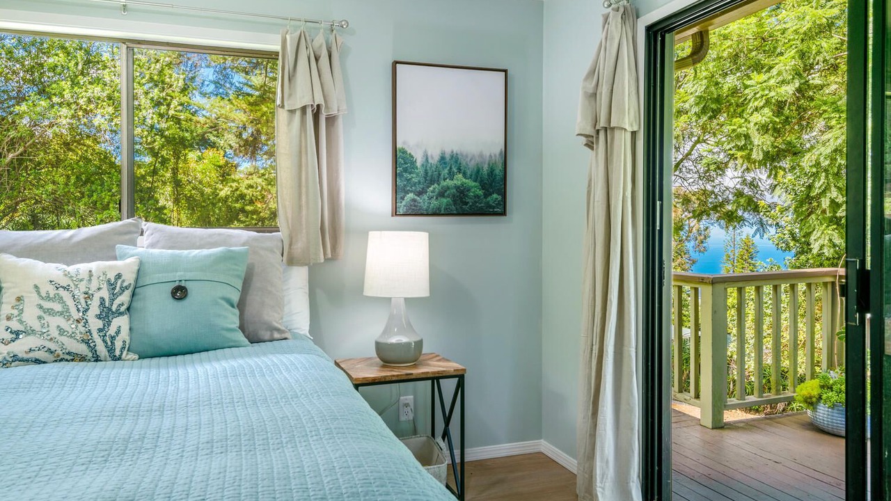 Photo of Bedroom in Kula