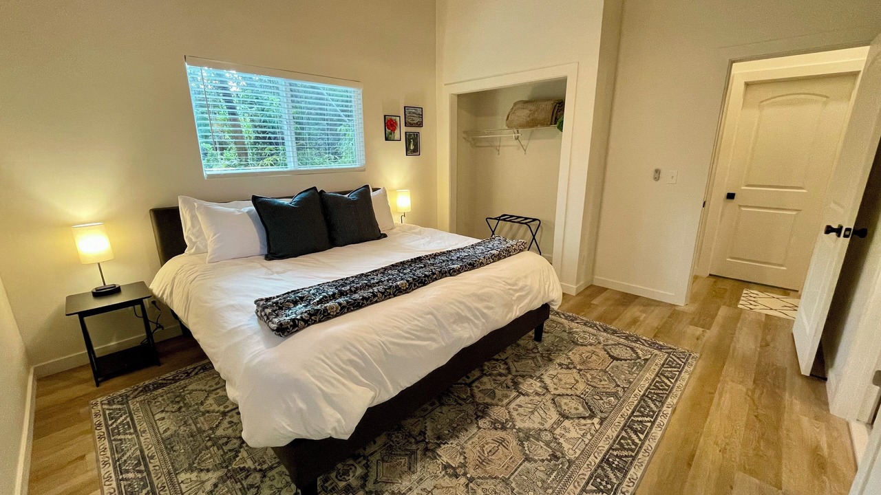 Photo of Bedroom in Volcano