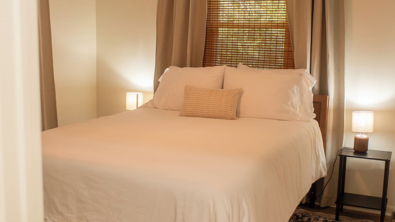 Photo of Bedroom in Forest City