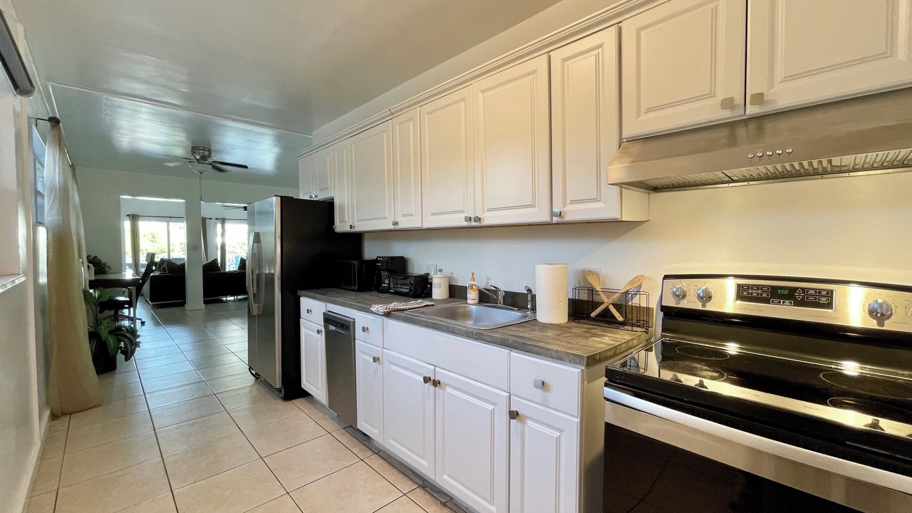 Photo of Kitchen in Lauderdale Beach