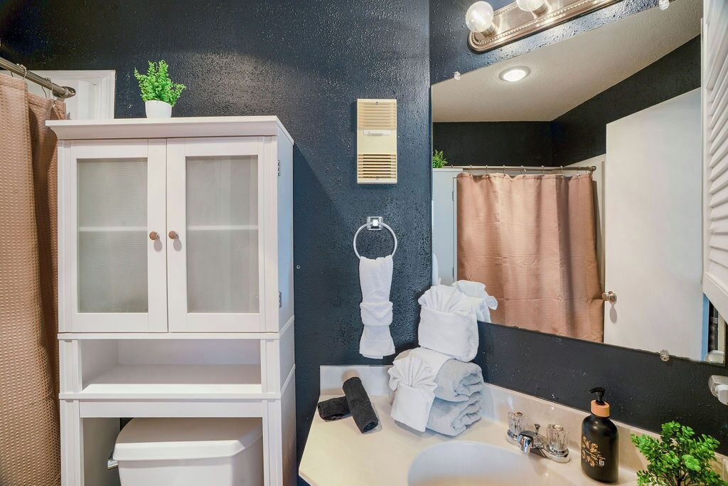 Photo of Bathroom in Chalet Village