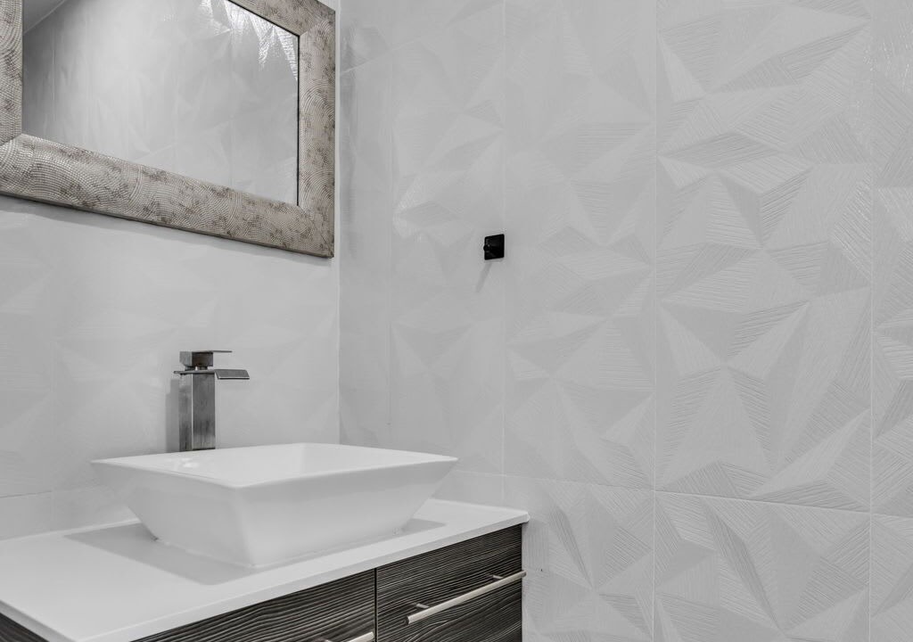 Photo of Bathroom in Ives Estates