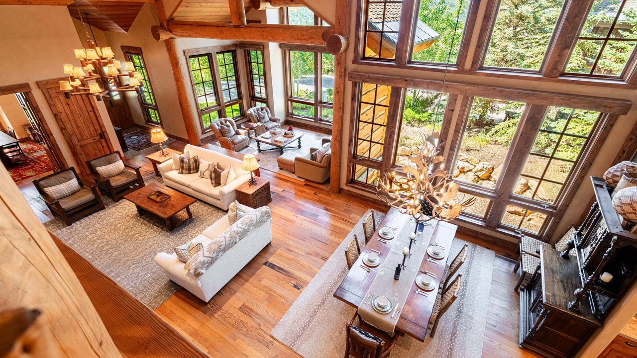 Photo of Livingroom in Deer Valley