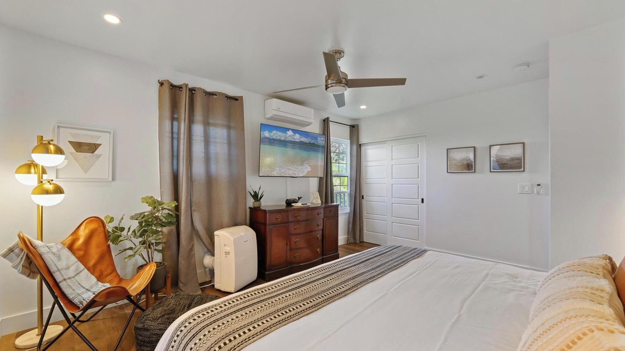 Photo of Bedroom in Wailuku