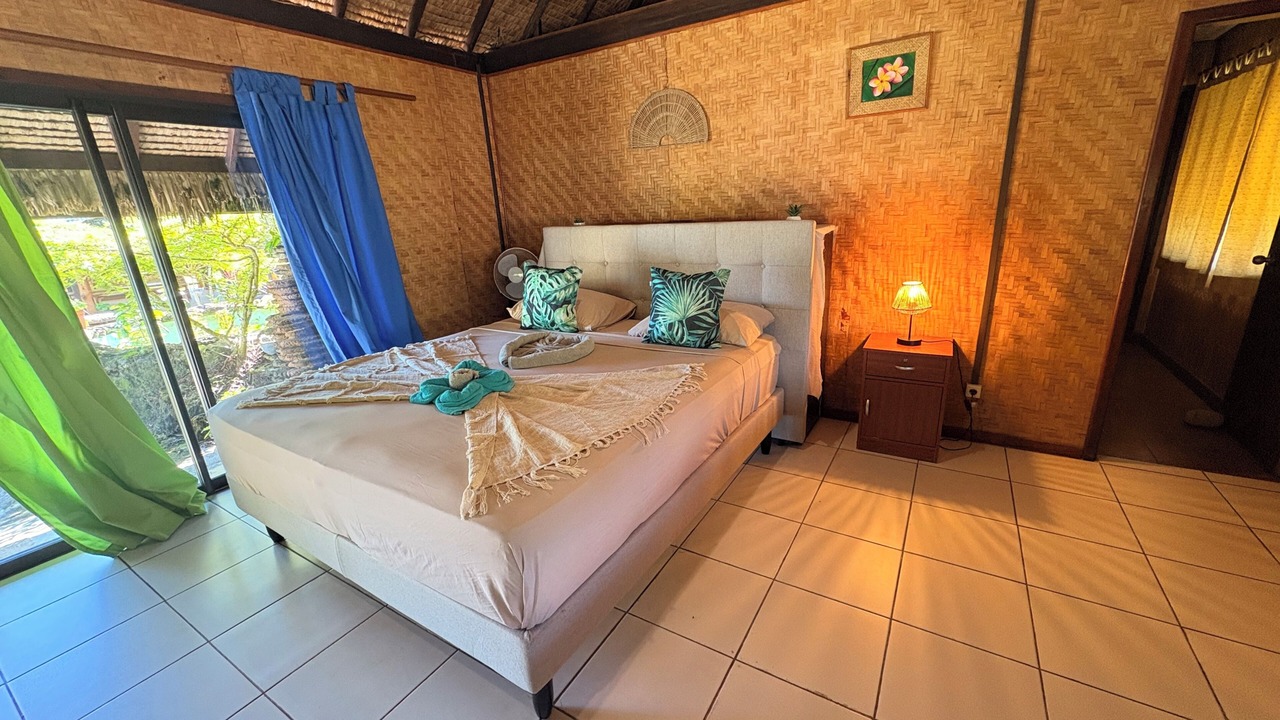 Photo of Bedroom in Cook's Bay