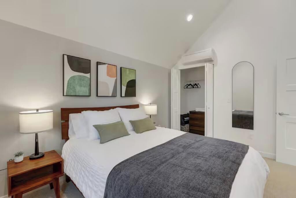 Photo of Bedroom in North Admiral