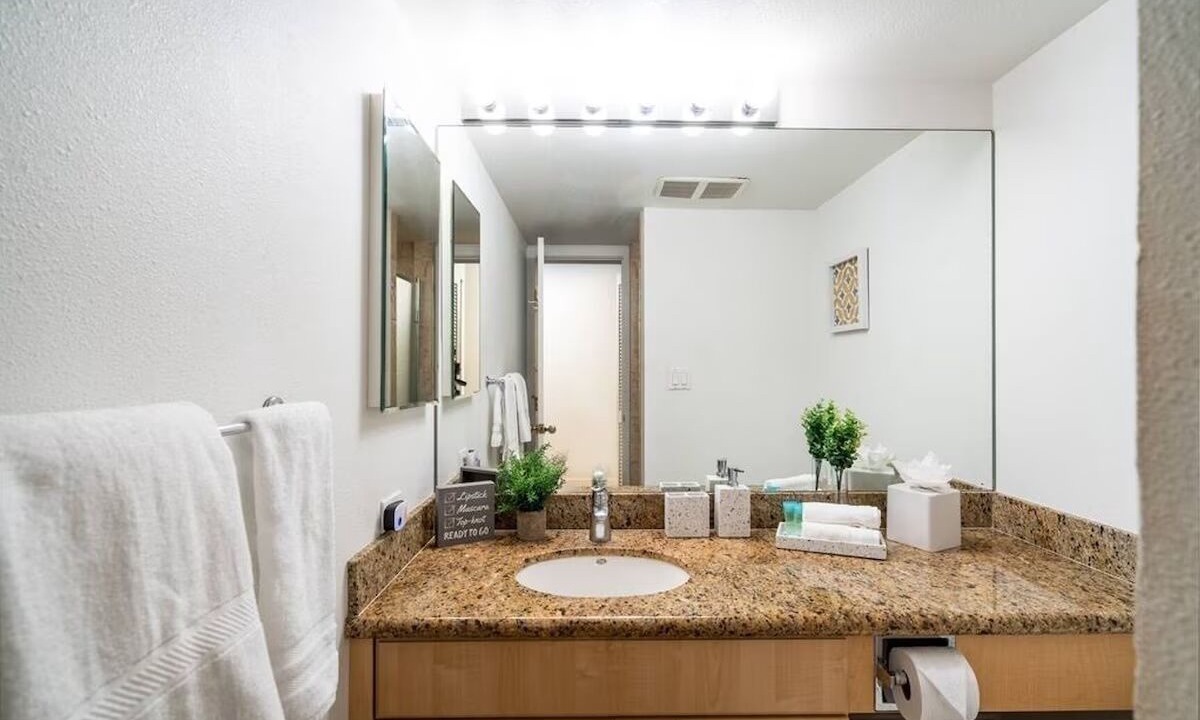 Photo of Bathroom in Kihei