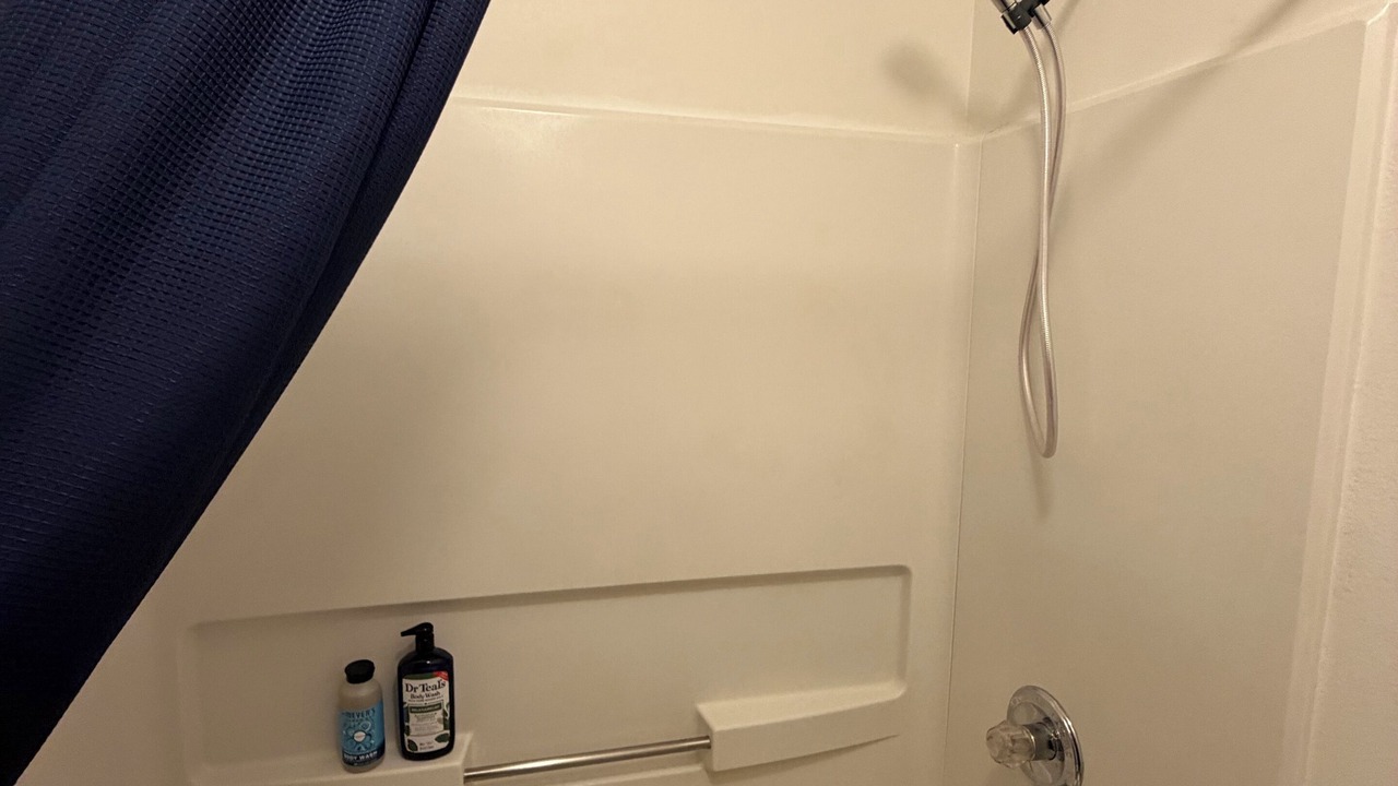 Photo of Bathroom in Lindfields