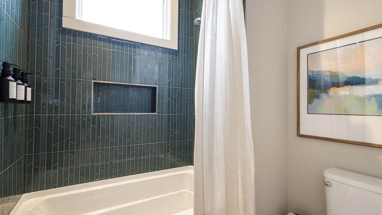 Photo of Bathroom in Historic Edgefield
