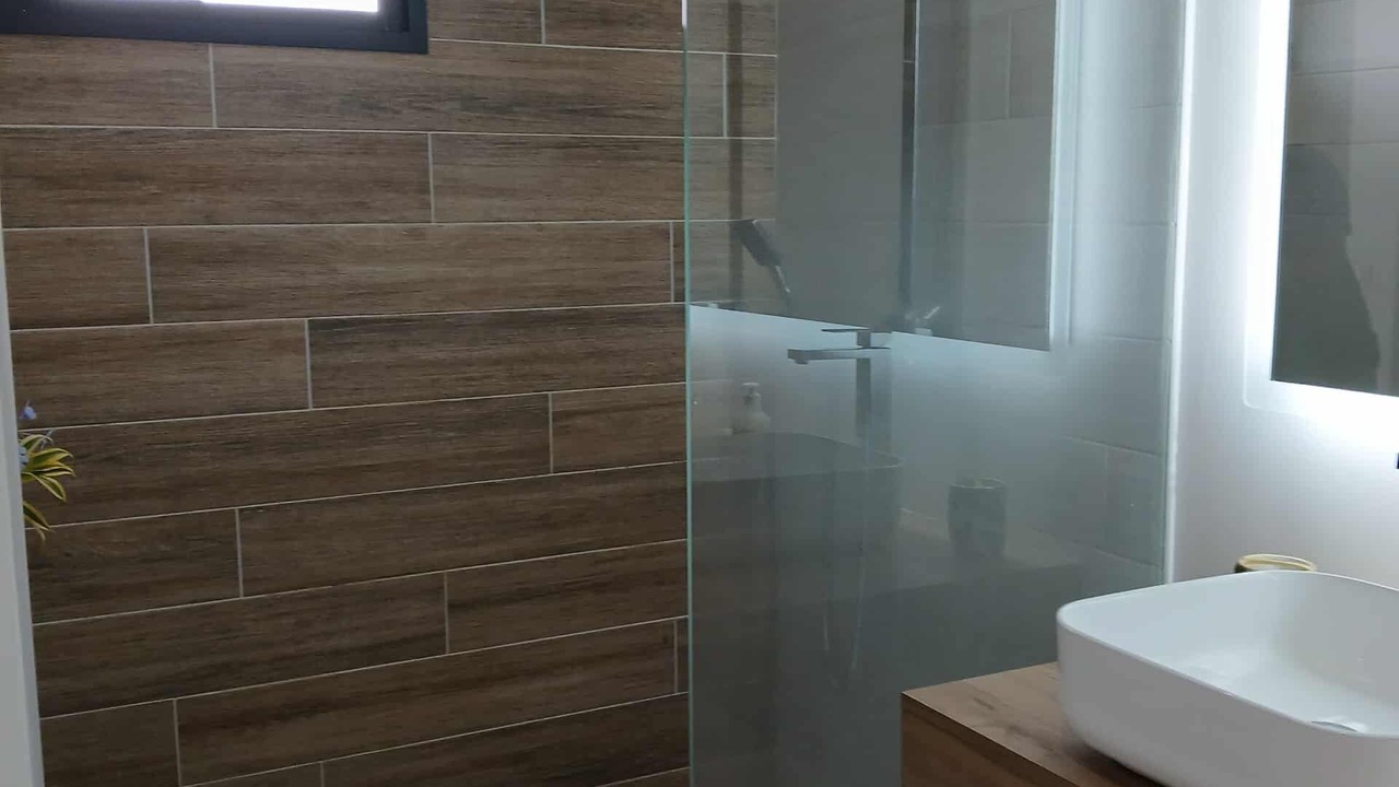 Photo of Bathroom in Faaa
