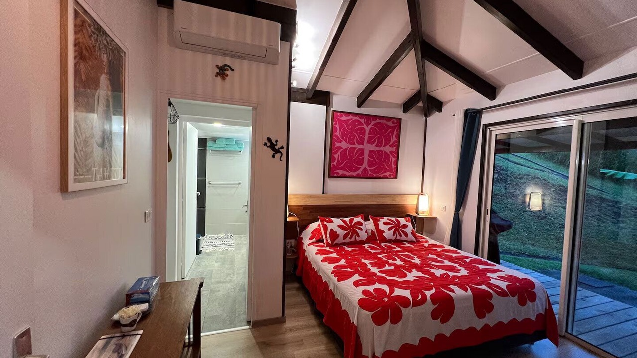 Photo of Bedroom in Punaauia